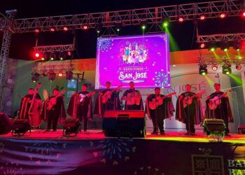 Con su rondalla “Joyas de Nayarit” Jala estuvo presente en la Expo Feria de San José del Valle