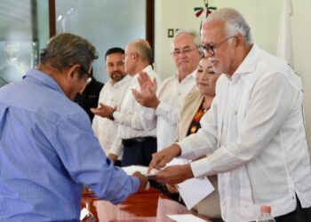 Beneficia Navarro Quintero, a sectores productivos para impulsar una mejor calidad de vida