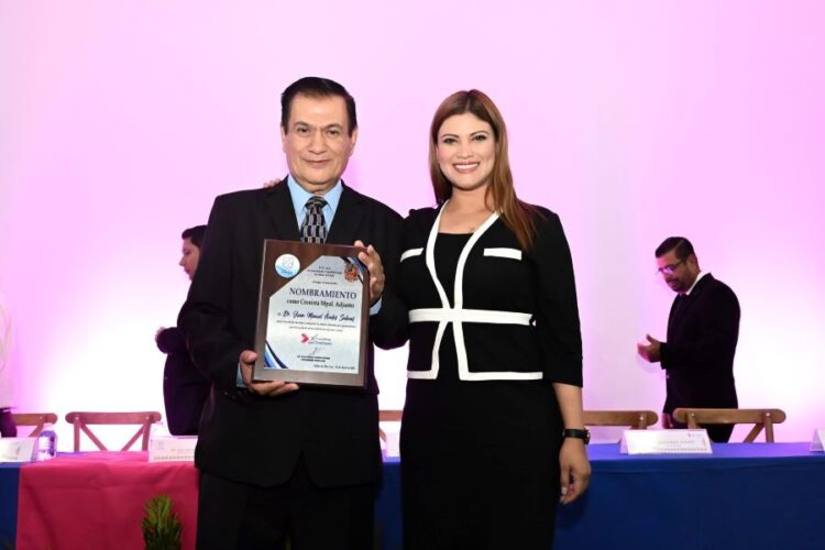 Rinde protesta el doctor Juan Manuel Ávalos como Cronista Adjunto de Ixtlán