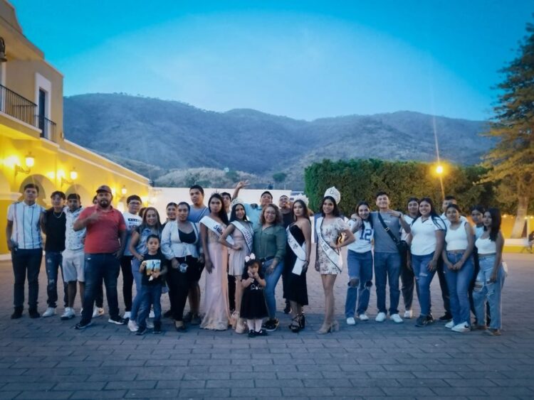 Exitoso festejo del Día del Estudiante en Jala organizado por el XXXIX Ayuntamiento