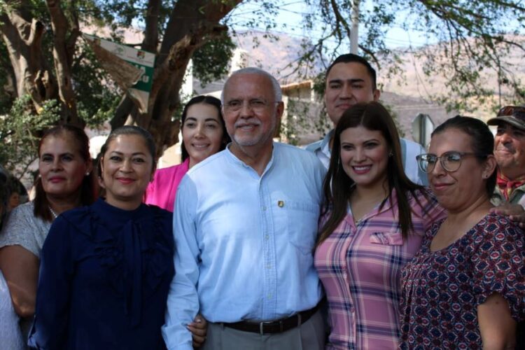 Gobernador Navarro Quintero supervisa e inaugura obras de infraestructura en Ixtlán