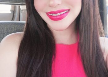 Profesora Paloma González triunfa en concurso de aficionados en Zoatlán