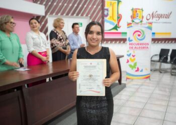 Clausura DIF Nayarit curso-taller “Cuidados en Equilibrio”