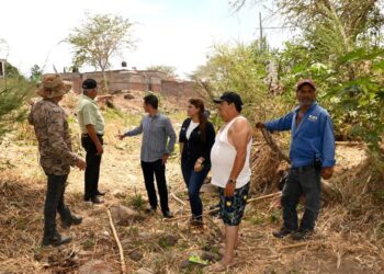 Continúan los trabajos de desazolve en Ixtlán