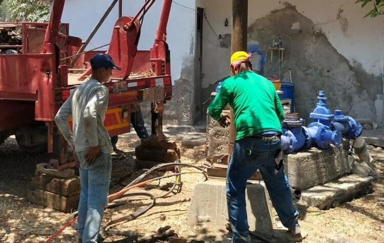 Escasez de agua potable afecta a Ahuacatlán: Aún sin restablecer el servicio