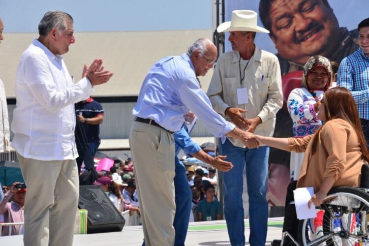 Navarro Quintero y Adán Augusto juntos por la Defensa de los Derechos Sociales en Nayarit
