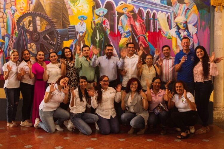 Proyecto “Amado Nervo y Alí Chumacero en Lenguas de Señas Mexicana” promueve la poesía inclusiva en Ixtlán del Río