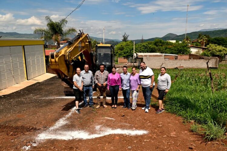 Inicia la construcción de red de drenaje en la colonia Emilio M. González