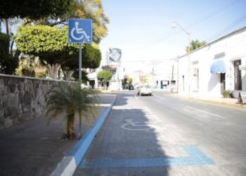 Consultará Congreso a personas con discapacidad