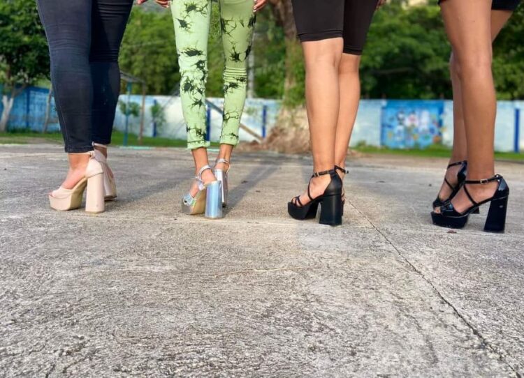 Cuatro jovencitas aspiran al título “Reina Artesanal Jomulco 2023”