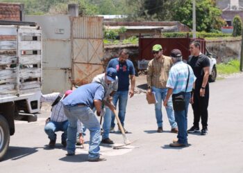 Rehabilitación del drenaje en calle Emiliano Zapata en Ixtlán muy pronto