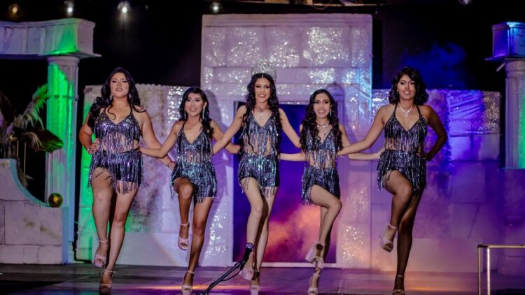 Cuatro chicas se disputan la corona como Reina de la Feria Artesanal de Jomulco 2023