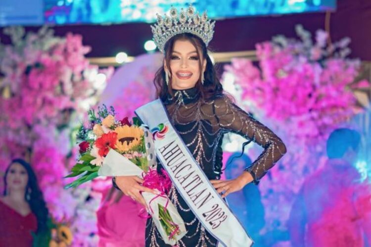 Emily Vera Machain gana certamen de belleza en Ahuacatlán
