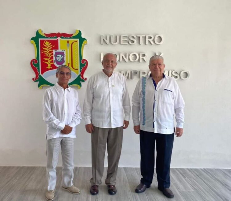 Navarro Quintero apuesta al crecimiento de la industria vitivinícola en el estado