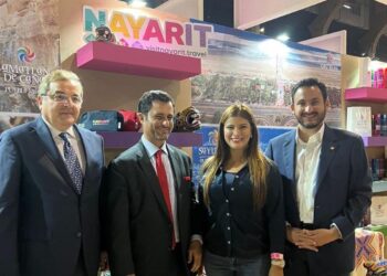 Presidenta de Ixtlán contenta con 2do. Tianguis Internacional de Pueblos Mágicos en Los Ángeles