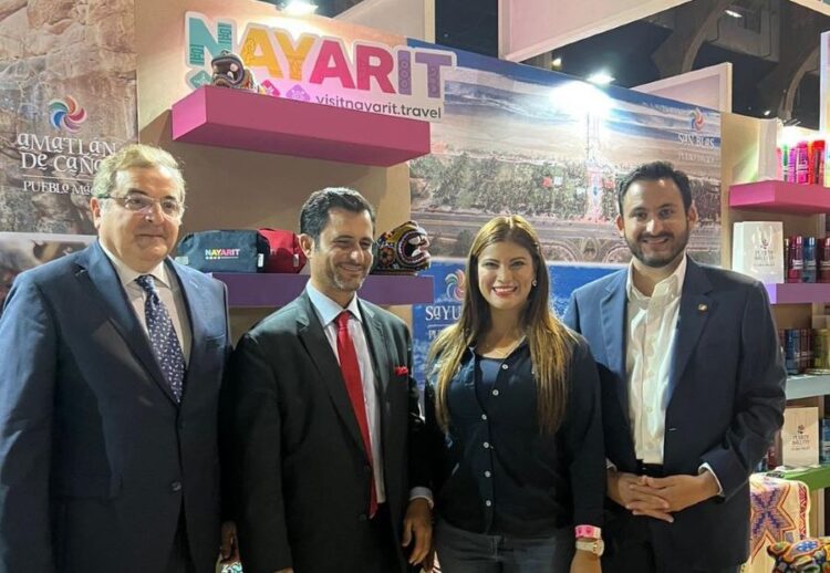 Presidenta de Ixtlán contenta con 2do. Tianguis Internacional de Pueblos Mágicos en Los Ángeles