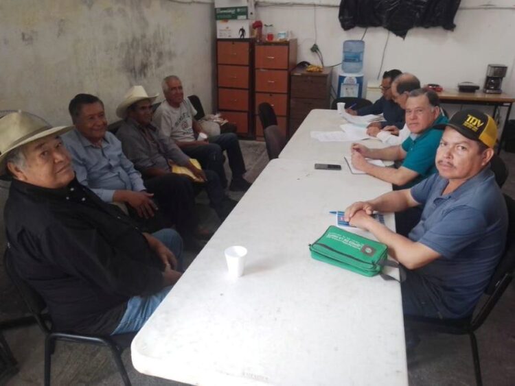 Desarrollo Rural de Ahuacatlán impulsa proyecto de valor agregado con entrega de calabazas