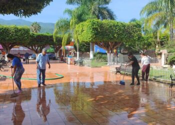 Estamos comprometidos con la honestidad y la transparencia: Lucrecia Alduenda