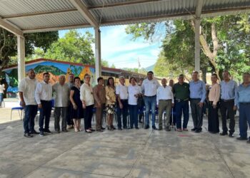 Exitosa celebración por los 50 años de escuela secundaria Ricardo Flores Magón en Jala