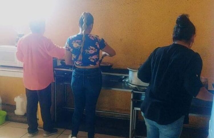 Gobierno de Jala responde a afectados por el Huracán ‘Lidia'»