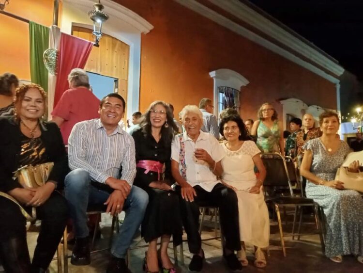 Homenaje al profesor Miguel González Lomelí: Guardián de la historia y cultura de Jala