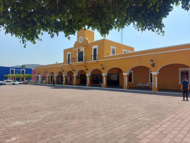 Una mujer podría ser la sucesora de Toño Carrillo. Casi un hecho