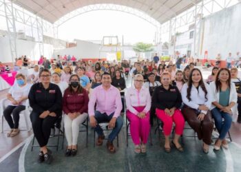 Agradece Toño Carrillo apoyos del DIF estatal y del gobierno del estado