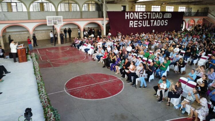 Ciudadanos de Ahuacatlán elogian saneamiento financiero en el gobierno municipal