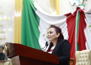 Nombra Congreso nueva presidenta