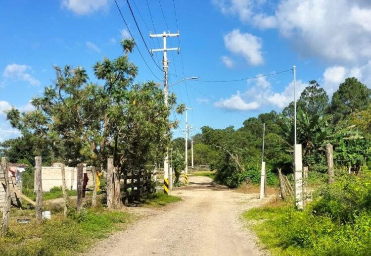 Después de años de espera el Jaral ya tiene luz eléctrica
