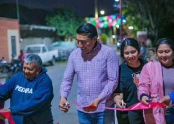 Toño Carrillo entrega rehabilitación del malecón