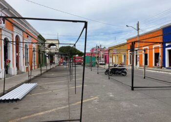 Tianguis anual navideño en Ahuacatlán cambia de lugar