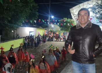 Toño Carrillo supervisa obras y fortalece vínculos en visita a Santa Fe