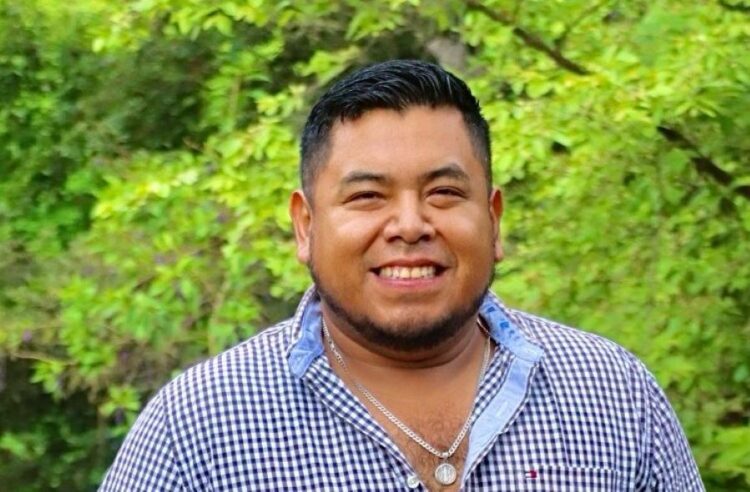 Alex Solís potencial contendiente para el cabildo de Ahuacatlán 