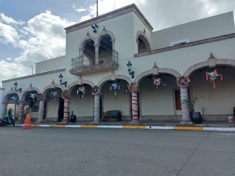 Aspirantes a la presidencia de Ahuacatlán arrecian el paso