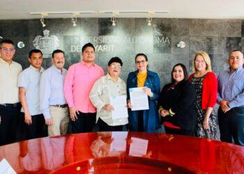 Ayuntamiento de Ahuacatlán y la UAN firman Convenio de Colaboración