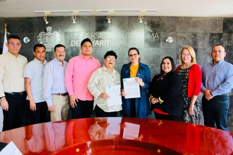 Ayuntamiento de Ahuacatlán y la UAN firman Convenio de Colaboración