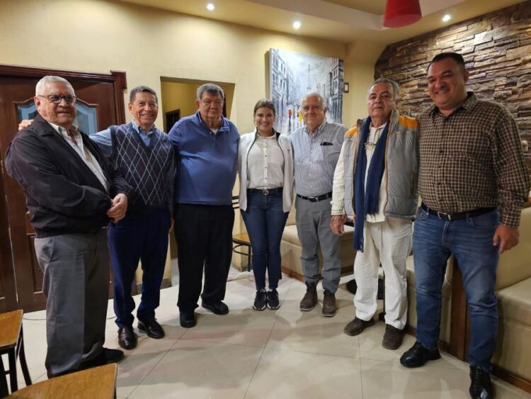 Elsa Nayeli mantiene diálogo directo con Ixtlenses