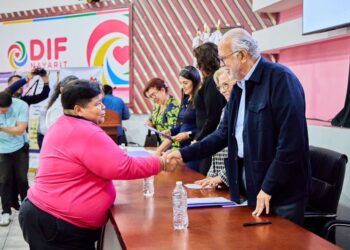 La doctora Beatriz Estrada reafirma su compromiso de trabajar en unidad