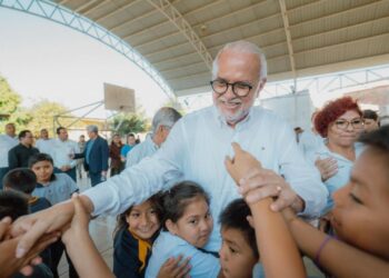 Ixtlenses reiteran su cariño a Elsa Nayeli