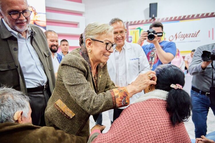 Futbolistas de Ahuacatlán piden empastado de su campo deportivo