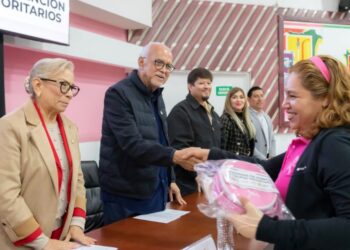 Gobierno y DIF Nayarit se solidarizan con mujeres con cáncer de mama