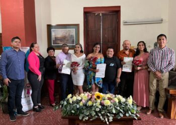 ¡Se acabó el amor en Ahuacatlán!