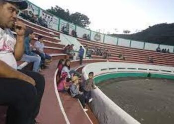 ¡Tronó jaripeo-baile en Ixtlán!