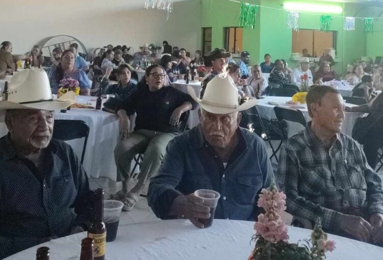 Campesinos de Ixtlán celebran el 89 aniversario de su ejido