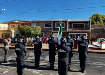 Conmemoran el 218 aniversario del natalicio Benito Juárez en Ahuacatlán