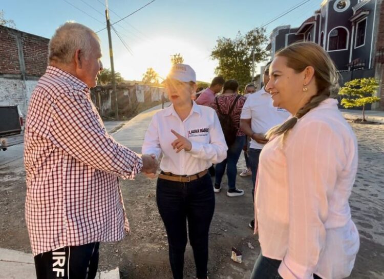 Yo sí cumplo y sí regreso, pruébenme: Laura Rangel
