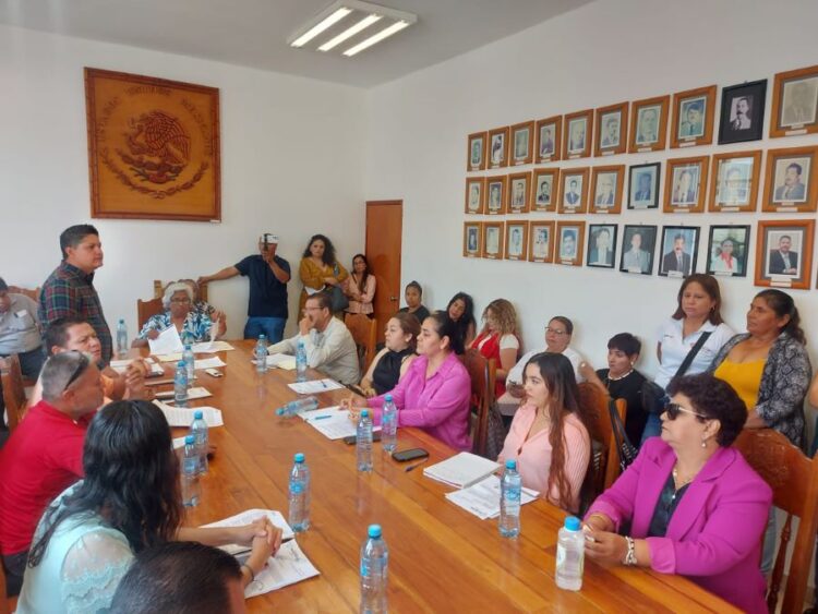 ¿Regresará Quecha a la presidencia de Ahuacatlán?… o seguirá Lety