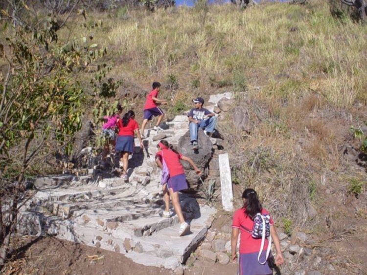 Regidora Cristy Parra solicita su reincorporación al Cabildo de Ixtlán