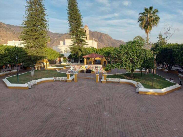 Vuelve la calma a Jala tras el fervor de Semana Santa